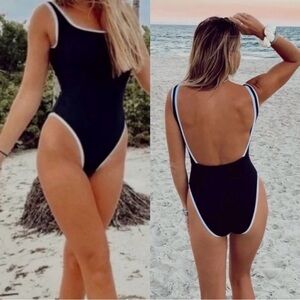 LainSnow Classic Ocean Isle Black and White Women's One Piece Swimsuit XXL NEW